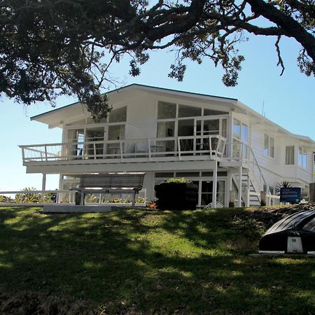Hananui Lodge And Apartments Russell Bagian luar foto
