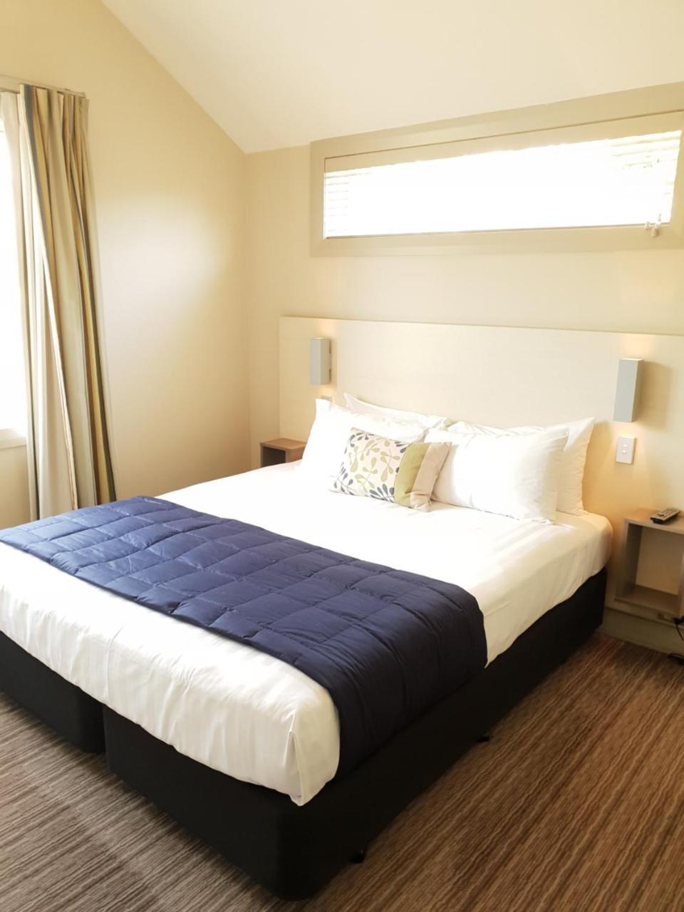 Hananui Lodge And Apartments Russell Bagian luar foto
