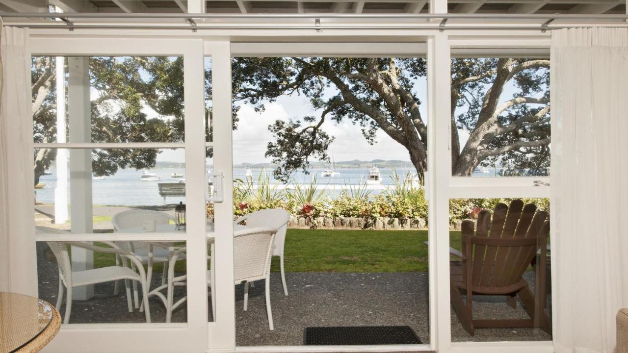 Hananui Lodge And Apartments Russell Bagian luar foto